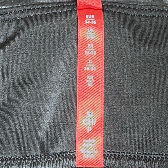 SPANX sz Small BLACK FAUX LEATHER LEGGINGS - Excellent! - Picture 5 of 7